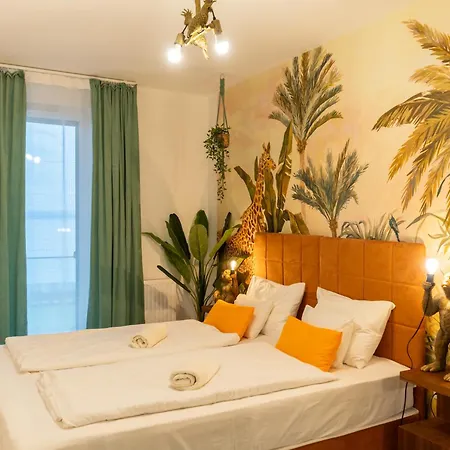 Appartamento Goldenhills Panorama *