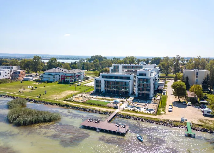 Goldenhills Panorama Apartmán *